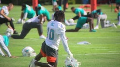 Miami Dolphins' Tyreek Hill accused of slapping employee in boat dispute,  reports say 